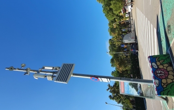 Barcelona Street Mast