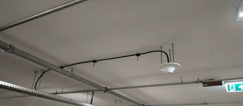 Indoor small cells